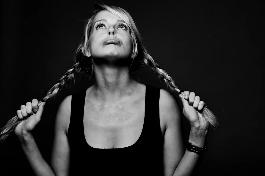 Portret Chantal Janzen, Actrice, musicalster en tv-presentatrice