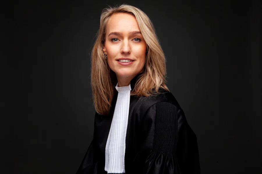 Portrait Leonie van de Grinten, Cover voor haar boek