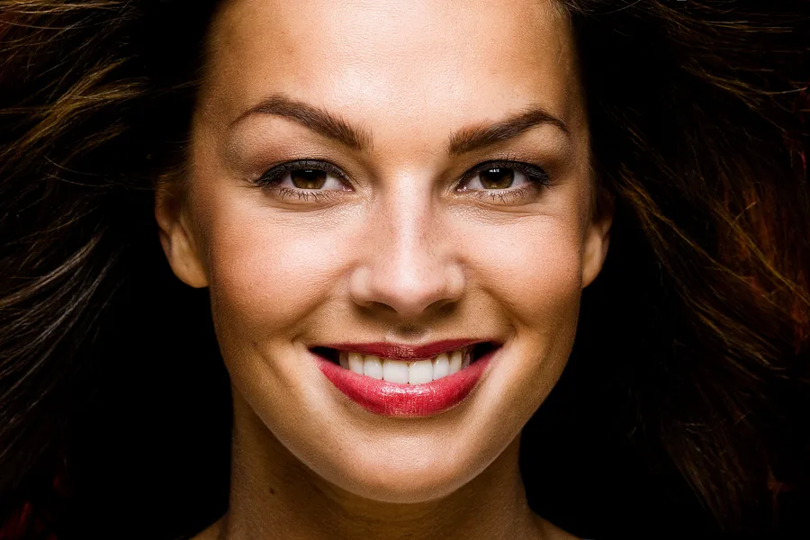 Close up portret van Petra, Coach en actrice